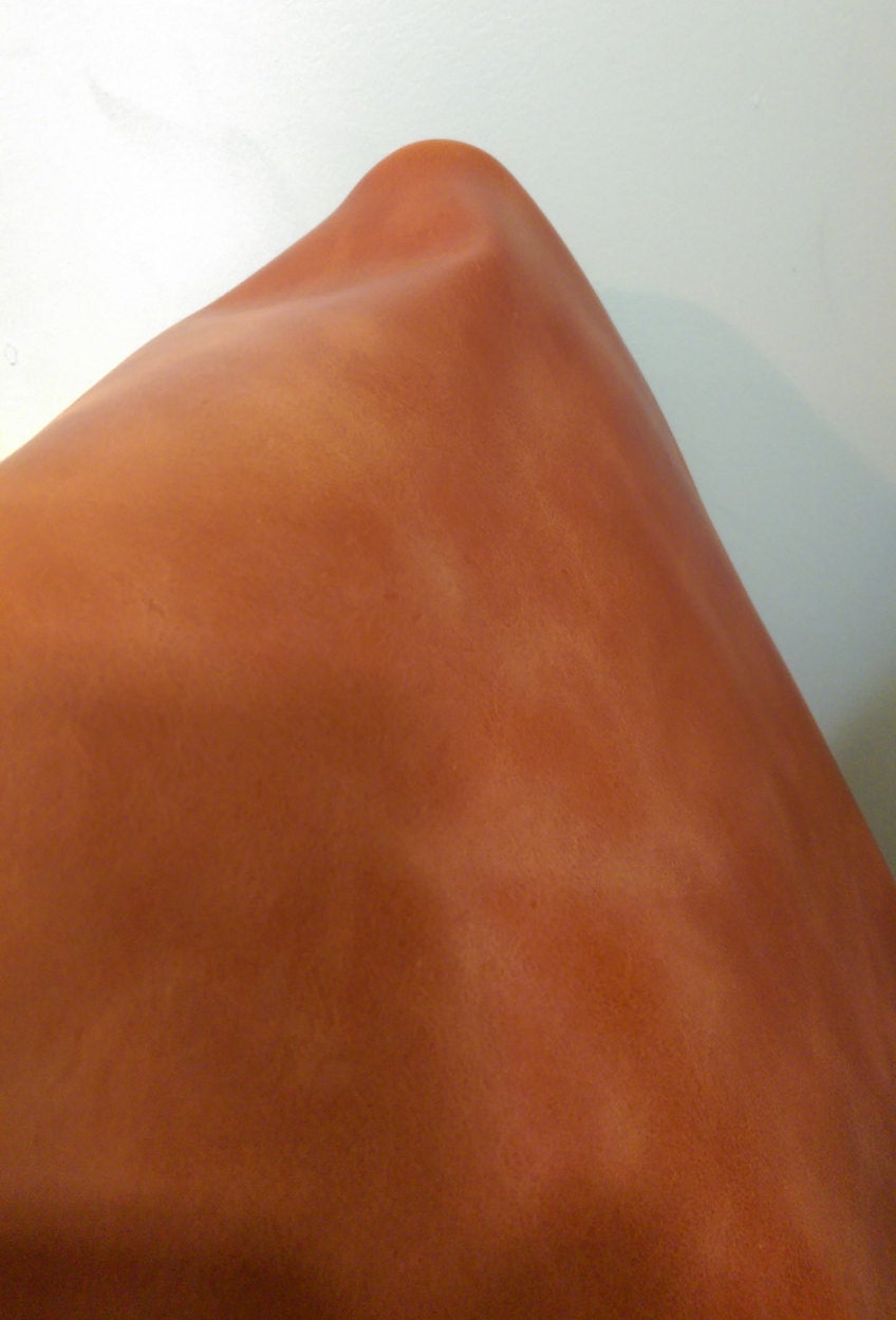 12 x 12 24x 24 cutting Italian Tan Cognac veg tan Cow hide two tone