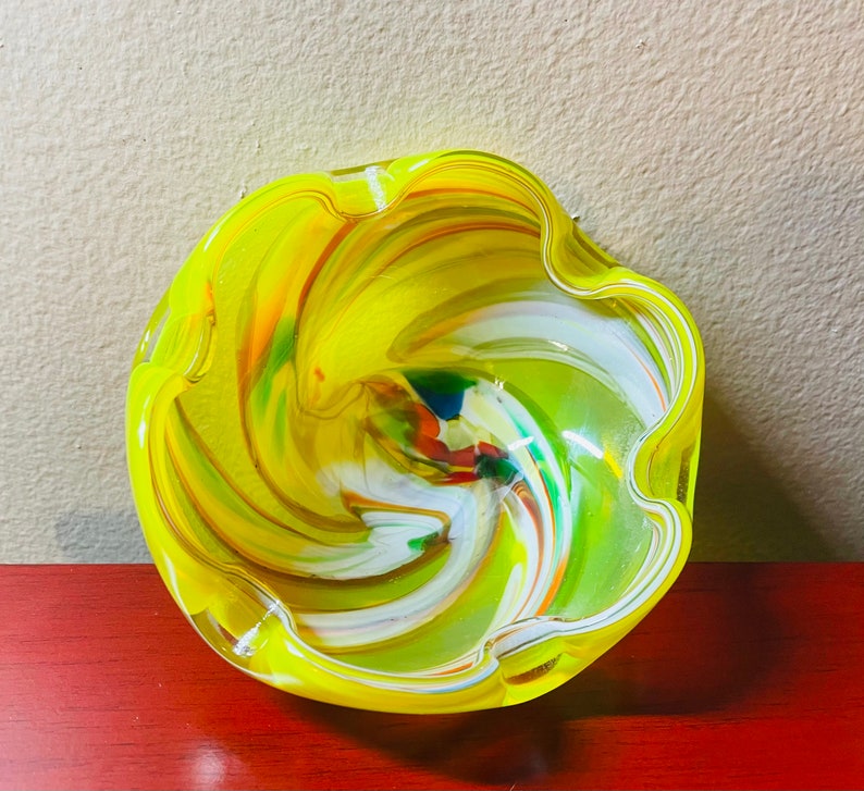 Vintage Italian Murano Art Bubble Glass Bowl Ashtray.