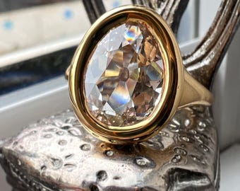 2.04ct Old Antique Pear Cut Diamond in 18k Yellow Gold