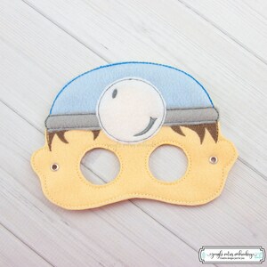 Male Doctor  Mask (M253) I Kid&#39;s Mask, Dress-Up, Party Favors, Birthday Party, Halloween Costume, Pretend Play,  Felt Mask