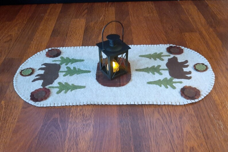 Brown Bear Table Runner Cabin Decor Hand Sewn Table Mat 24 Etsy