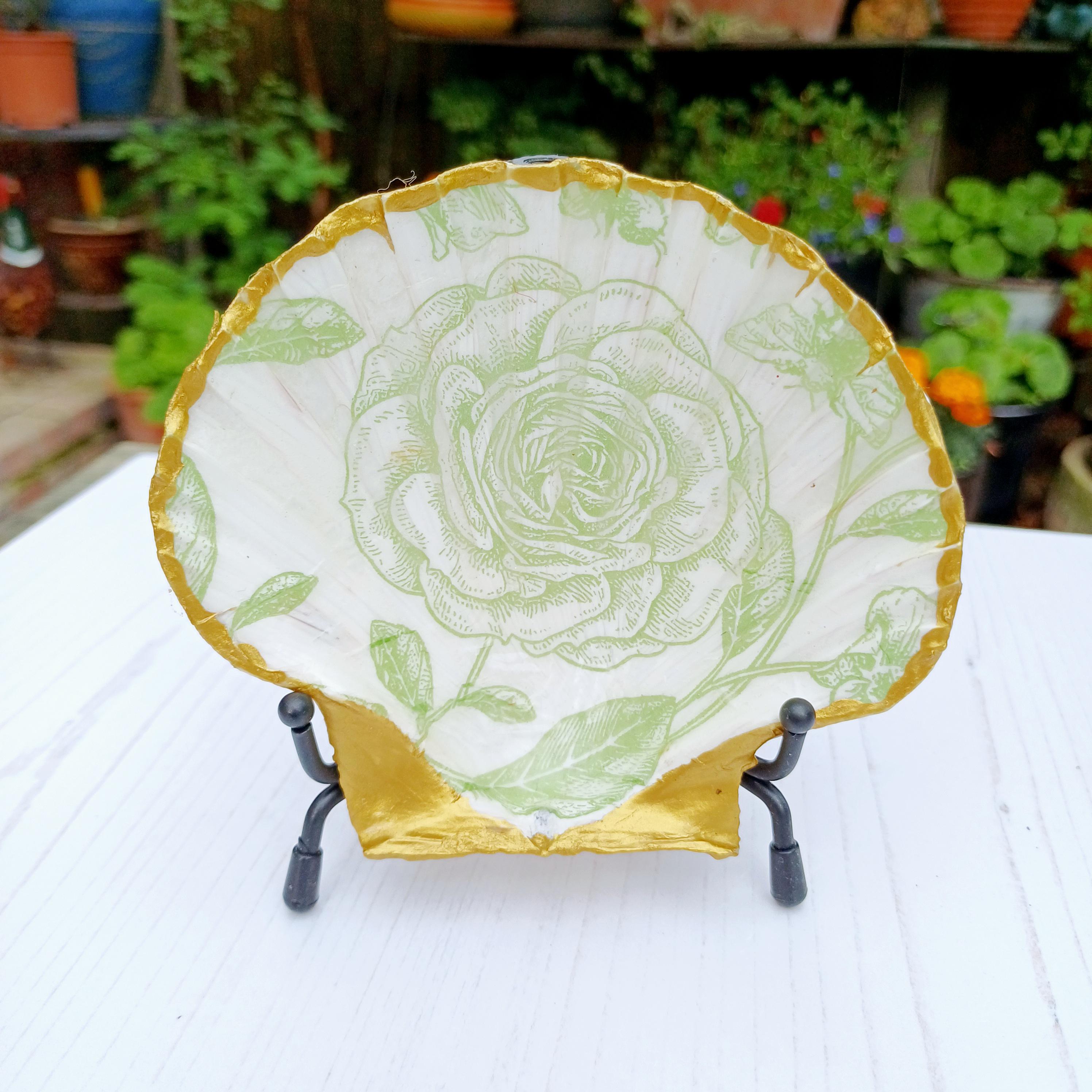 Sea Shell Trinket Dish with Gold Finish and decoupaged bowl - Perfect for Gifts & Home Decor. Ideal for dressing table bits and pieces.Green