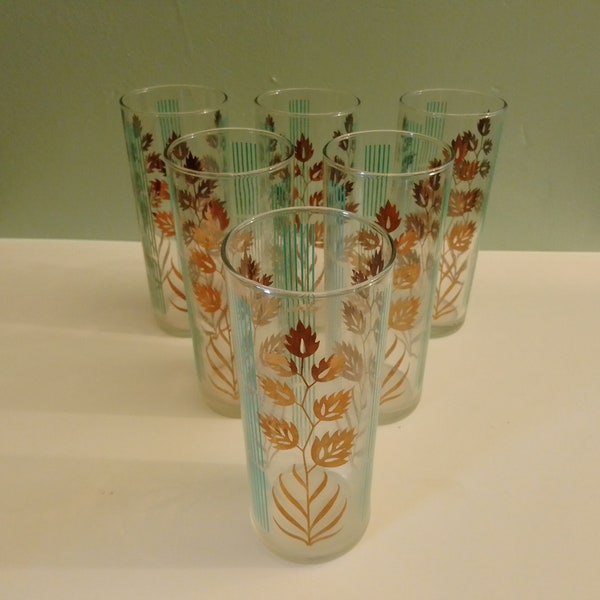 Ensemble de six gobelets en verre vintage, verres à boire, vers les années 1950-1960. Motif feuille d'or et rayures bleues, joli cadeau. Bar à la maison vintage