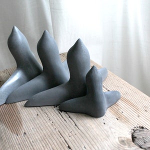 Small Flock of 4 Birds Decoration Gray Concrete image 3