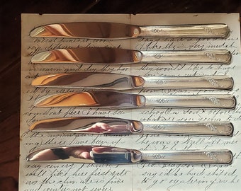 6 Vintage Silverplate Dinner Knives, Queen Bess, Oneida