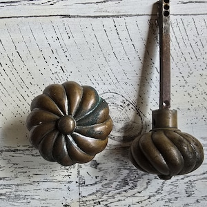 Antique Bronze Swirl Door Knob Set | Ornate Pumpkin Shape Doorknobs with Spindle | Early 1900s Hardware | Architectural Hardware