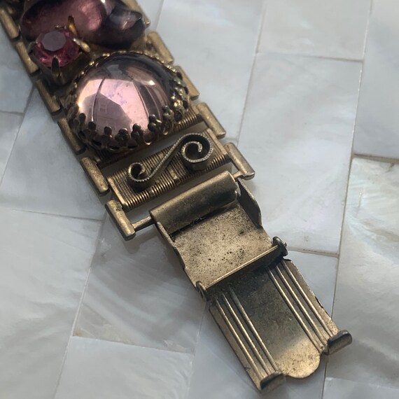 Pink cabuchon statement bracelet - image 3