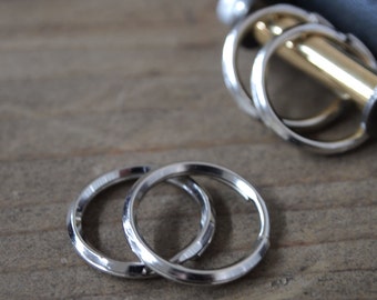 Extra ring for Keychain 02 and Key Case (Only for the Keychain 02 and the Key Case user)