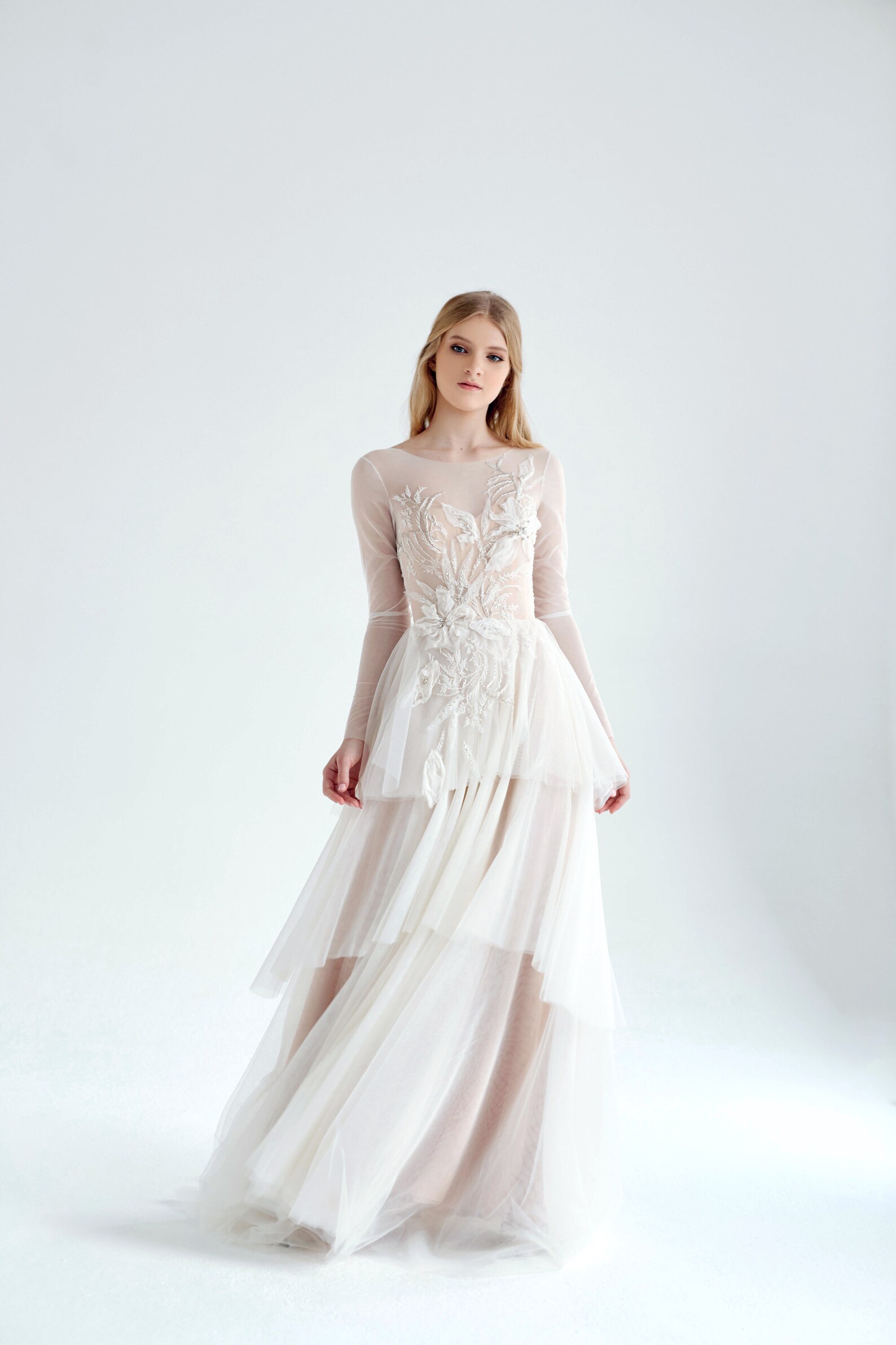 Ivory mesh wedding dress// July/ longsleeved wedding