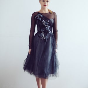 Ready to ship/ Little black tulle dress // Phaeno / V-back evening dress, knee-length party dress, black lace prom dress, reception dress image 4