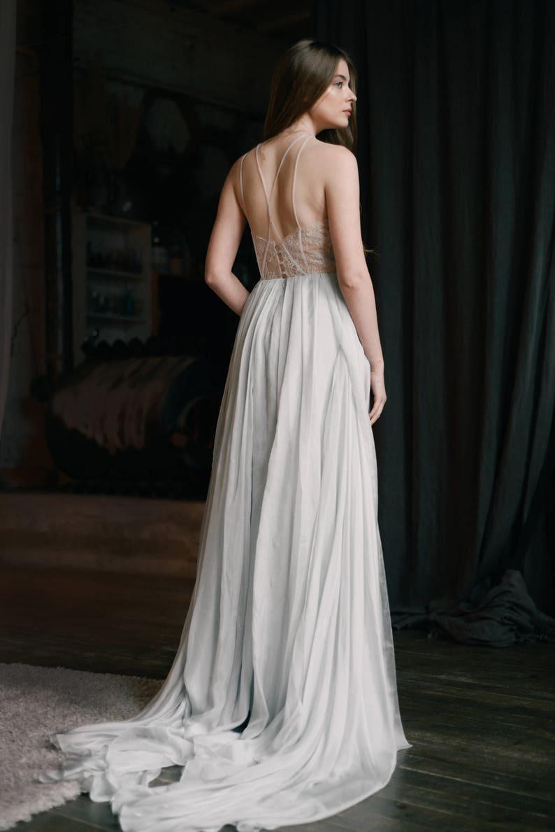 Ready to ship / Silk wedding dress // Melita / Open back wedding gown, halter-neck wedding dress with slit, boho wedding, gray wedding dress image 9