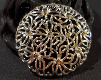 Silvertone Signed Monet Filigree Brooch