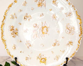 Meissen Porcelain Plate: Vine Relief & Gold Leaf Gilded Cabinet