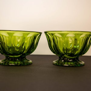 1970s Anchor Hocking Fairfield Small Serving Bowl Spearmint Green