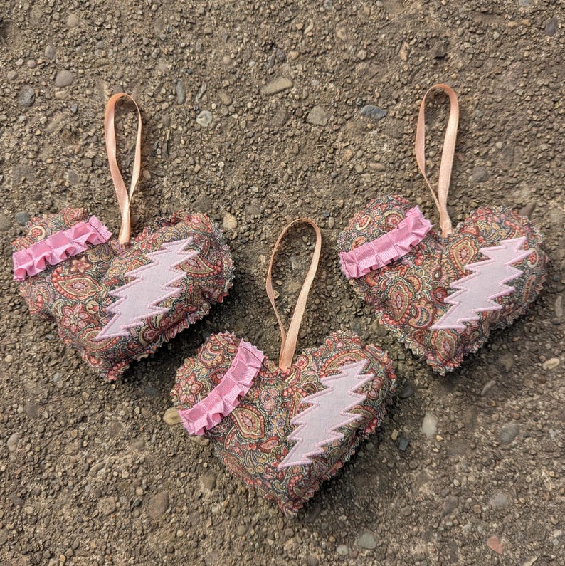 Funky Grateful Dead Inspired Heart Ornament With Vintage Trim - Etsy