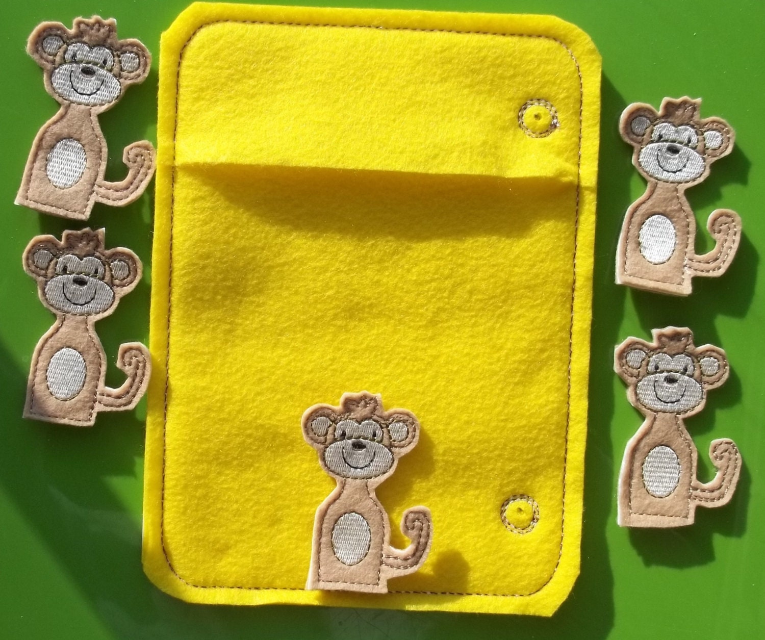 5 Five Little Monkeys Jumping on the Bed Finger Puppet Set, Story Game ...