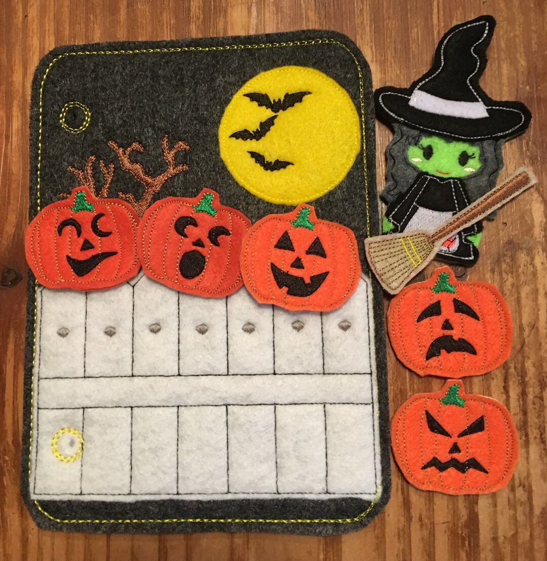 Five Pumpkins 5 Pumpkins Witch Gate Finger Puppet Halloween - Etsy