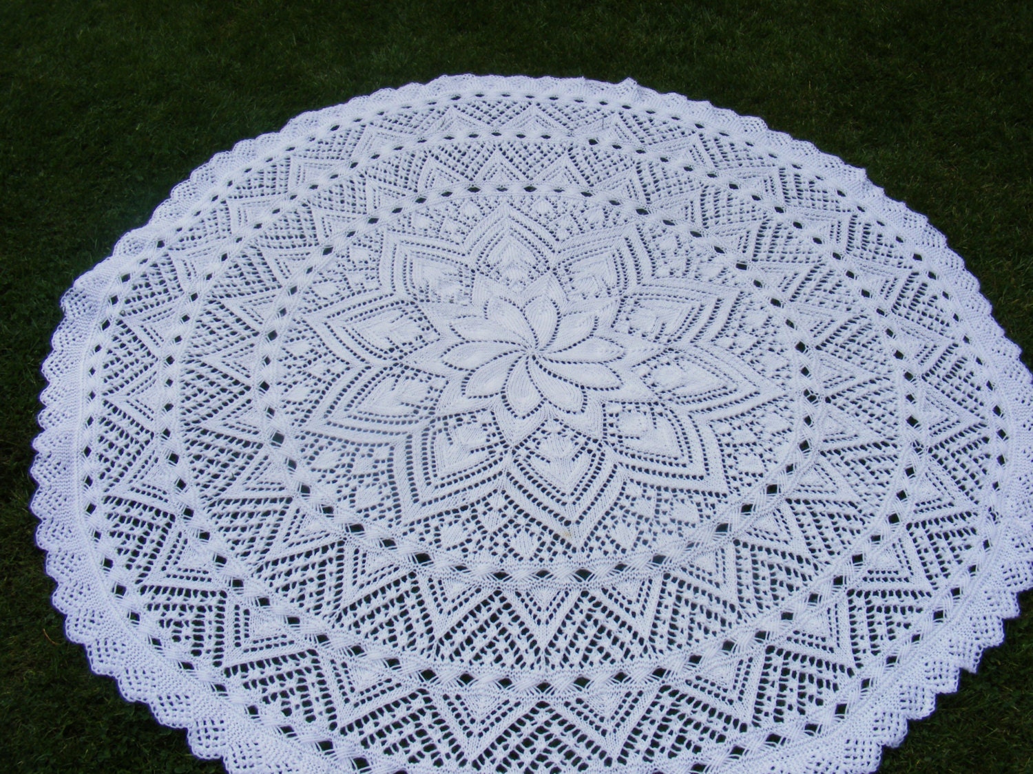 Lily circular baby shawl knitting pattern in DK Instant Etsy