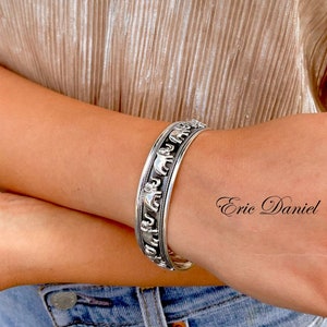 Sterling Silver Large Unisex Elephant Cuff Bangle For Man or Woman, Lucky Elephant Bangle, Protective Amulet, Bali Vintage Bangle.