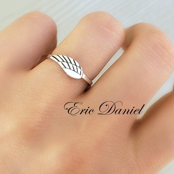 Mini Angel Wing Ring in Sterling Silver, Yellow Gold or Rose Gold. Protective Amulet Ring, Religious Ring, Bird Wing, Good Luck Ring.