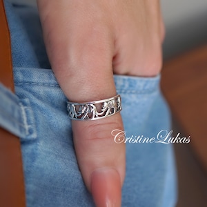 Elephants Family Band Ring in Sterling Silver, Yellow Gold or Rose Gold, Strength, Devotion, Peace, Prosperity and Unity Ring, Animal Rings.