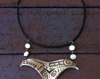 Ceramic Necklace Pacific style