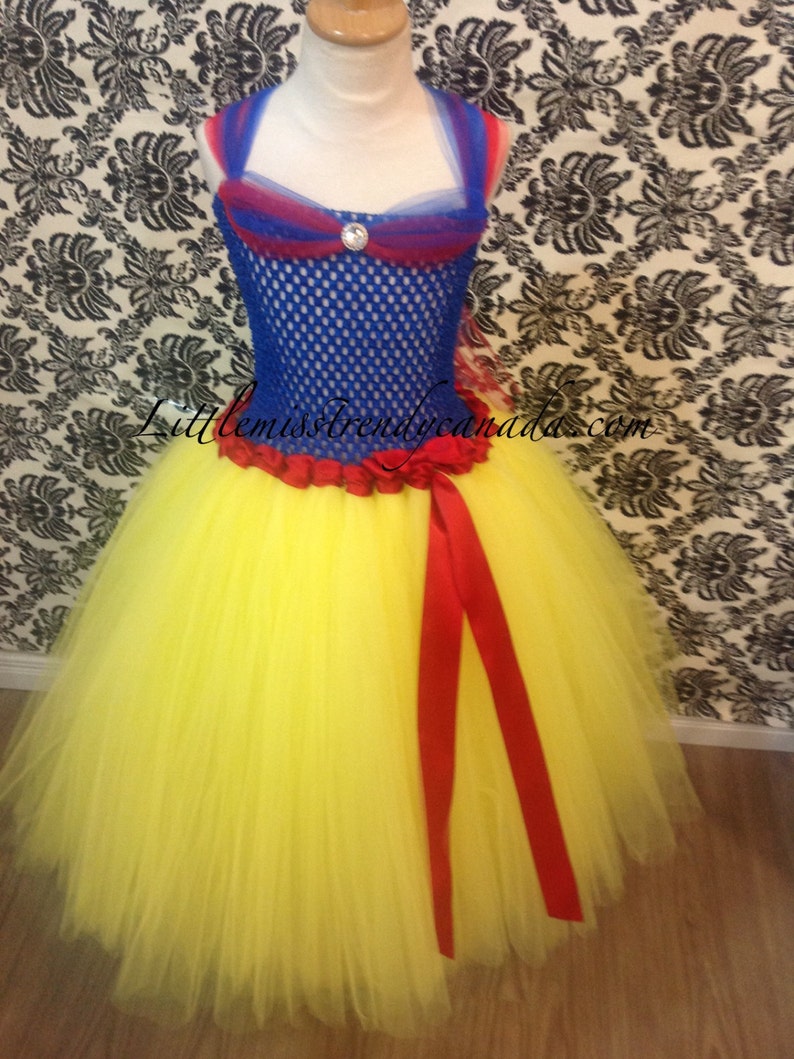 snow white tulle dress