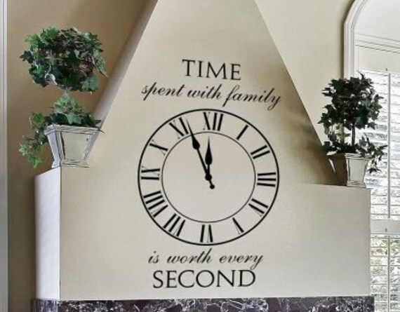 Time Spent With Family WW268 Roman Clock Wall Lettering Stencil