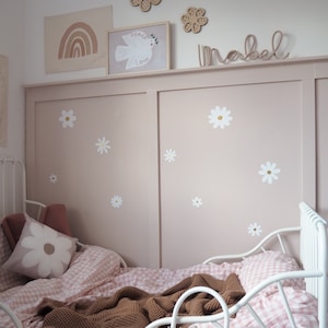 Daisy Wall Decals - Removable Wall Stickers