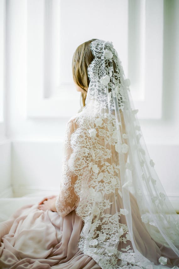 Off-white Scalloped Edge Wedding Veil With Hand-sewn Textile Petals 