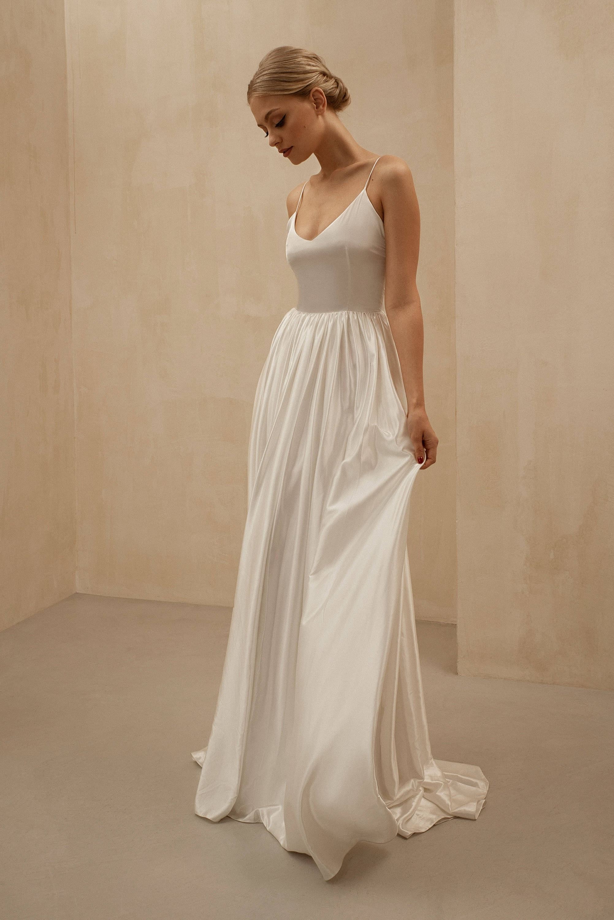 Open Back Silk Like Satin Wedding Dresses Spaghetti Straps
