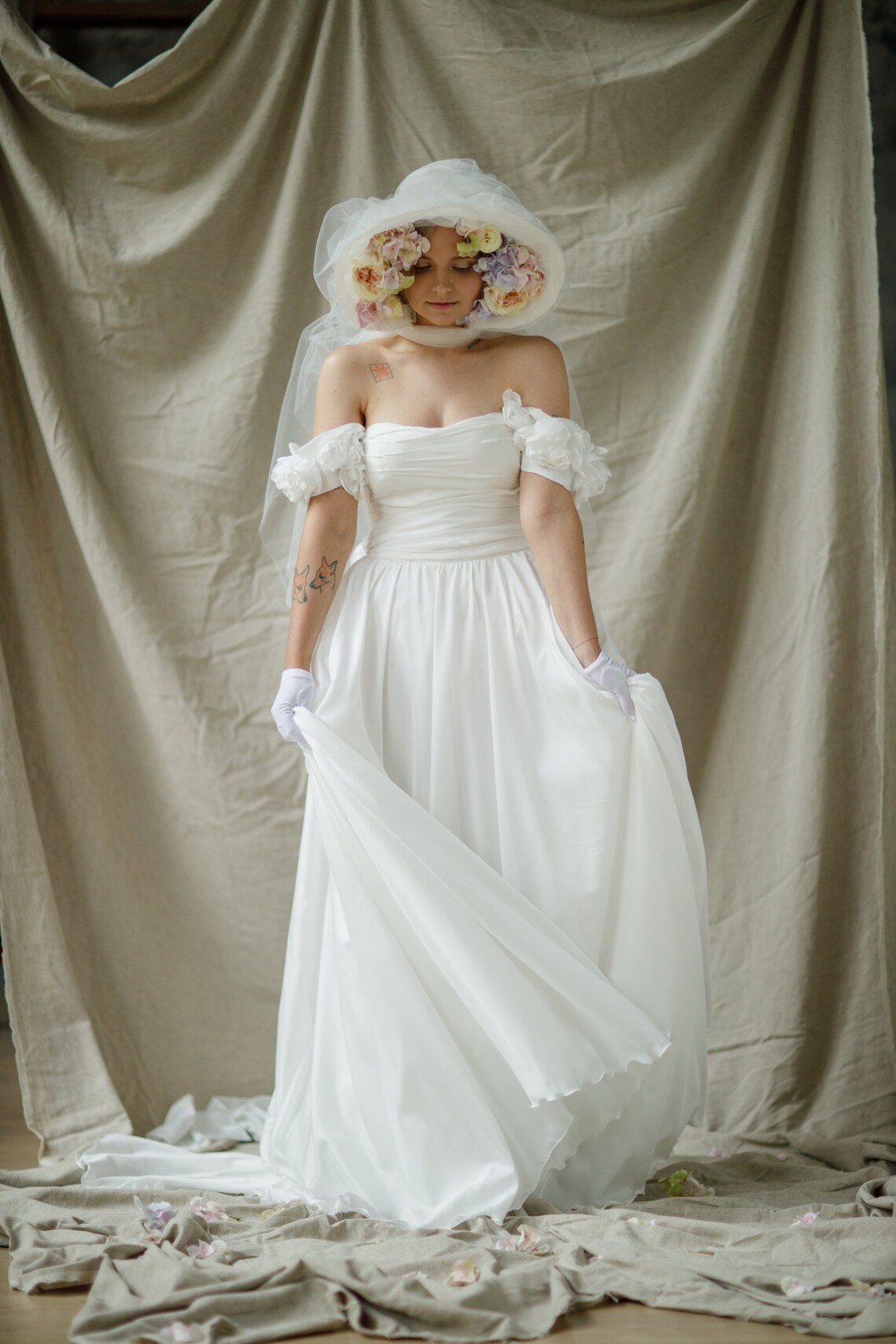 Classic Princess Wedding Dress Sweetheart Bodice Bridal
