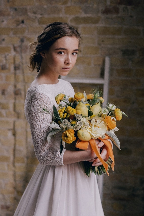 Off-white Modest Wedding Dress With 3/4 Sleeve Lace Bodice - Etsy
