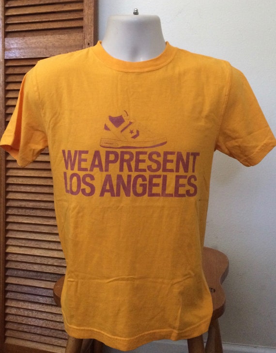 Converse t sale shirt gold