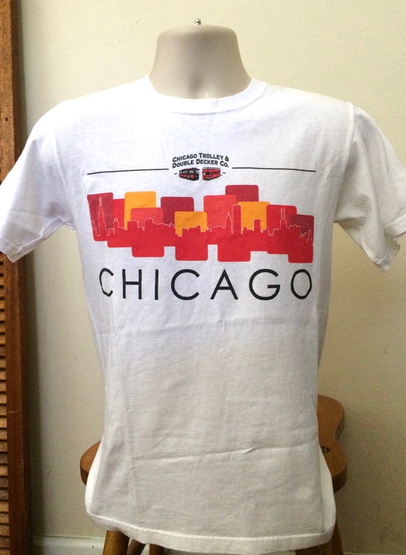 Chicago Graphic T shirts  Vintage Small T shirts C