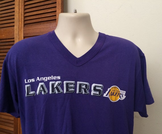1980s Vintage Lakers T shirt  V neck Vintage Los … - image 3