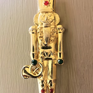 Vintage Signed J.J. Tin Soldier Gold with Faceted Rhinestones Christmas Pin