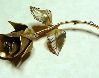 Giovanni Legend of the Christmas Rose 1970's Vintage GOLD Rose Pin Large Design - Delicate Gold Plated - Book Piece