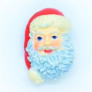 1960&#39;s Jolly Santa Face Vintage Christmas Santa Pin