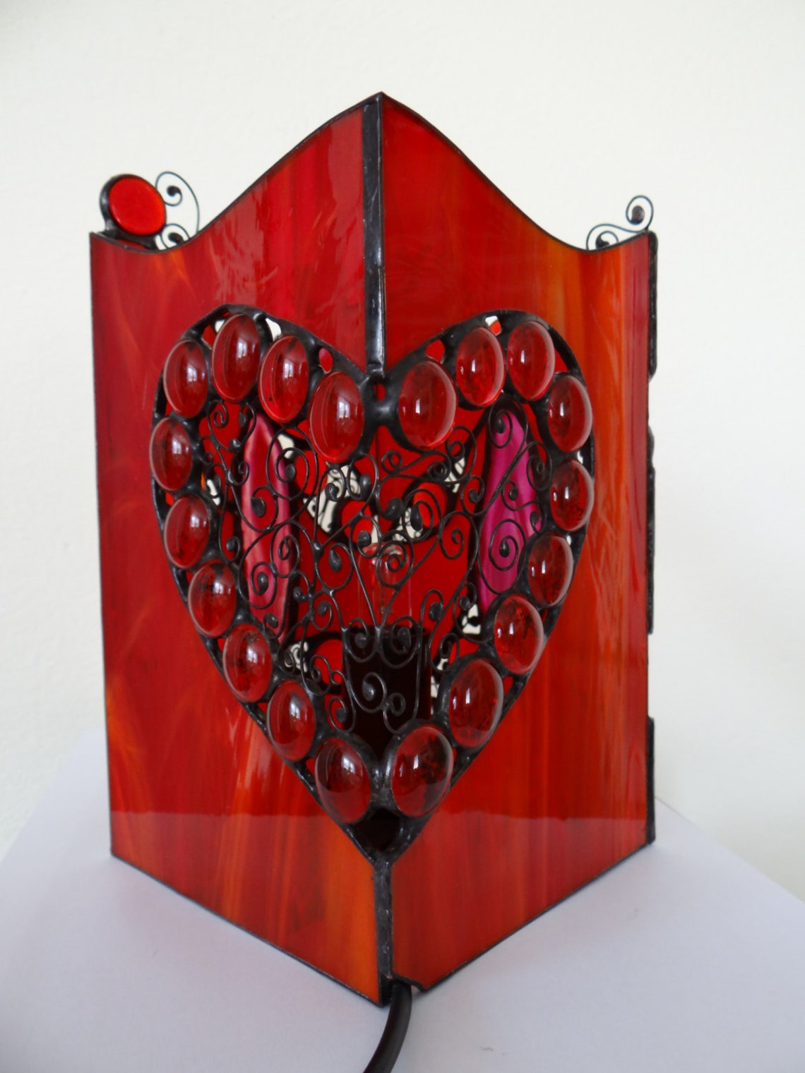 Agate slice lamp Gem lamp Stained glass lamp Red agate Table Etsy