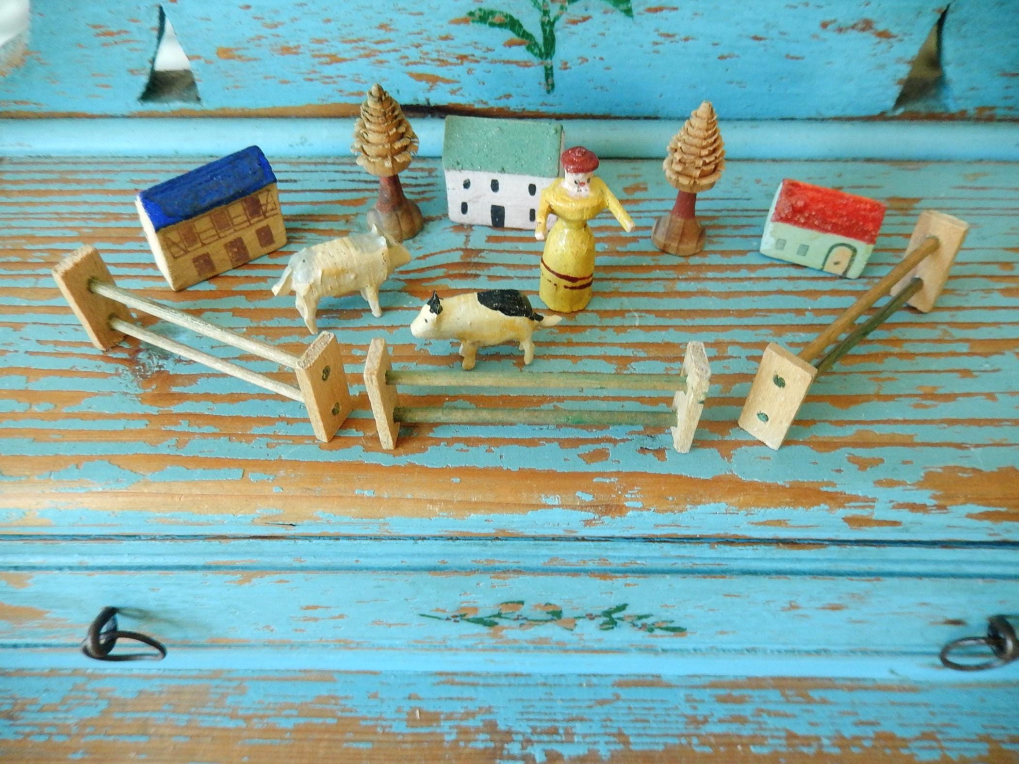 Erzgebirge Figures Wood - Etsy