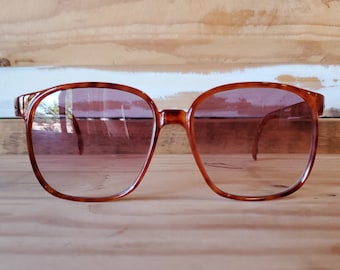 Sunglasses Women, 70s Square Sunglasses, Vintage Classic Sunglasses, Vintage Tortoise Brown Sunglasses, Minimalist Horn Rim Sunglasses