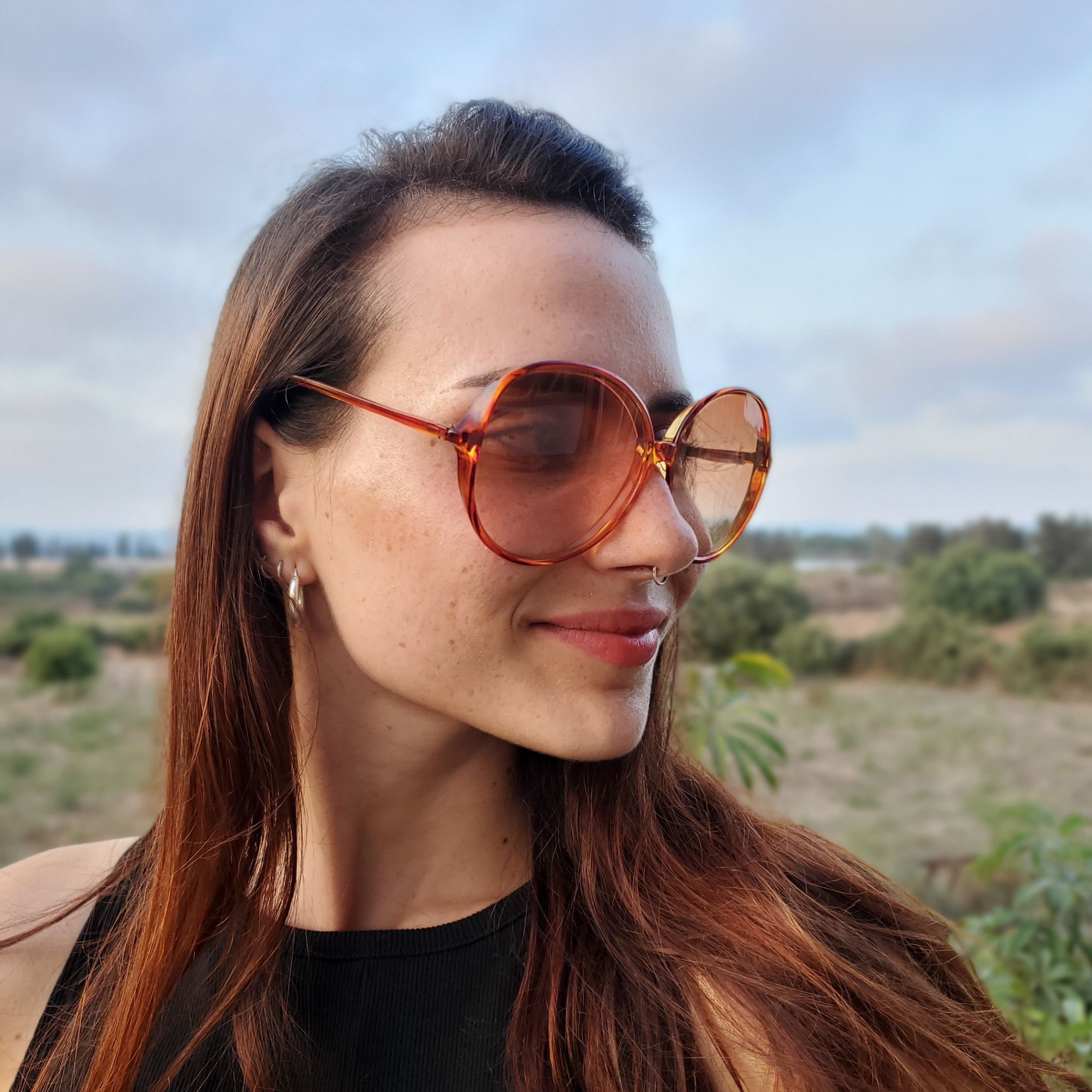 Vintage 1970’s CEMO Thick Oversized Sunglasses w Keyhole bridge, Made in Germany Caramel Keyhole Bridge Retro-Vintage Round Polarized  main image 4