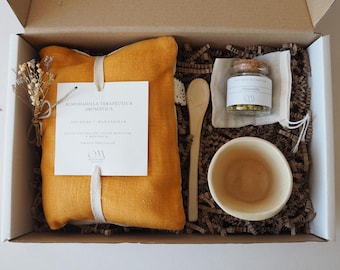 Coffret cadeau bien-être et détente. Coussin chauffant thérapeutique chaud/froid + tisane relaxante + tasse artisanale. Coffret cadeau soins personnels et aromathérapie