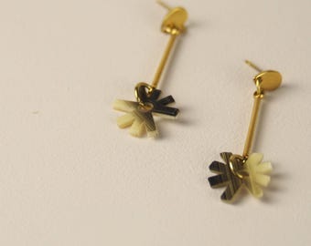 Geometric Flower Earrings. Minimalist Handmade Jewelry. Everyday Floral Earrings. Lightweight Modern Jewelry. Gift for Her