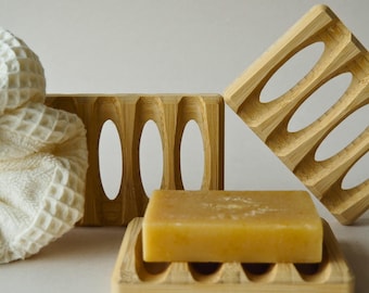 Eco Bamboo Soap Dish. Sustainable Wooden Soap Holder with Water-Draining Design for Bathroom or Kitchen