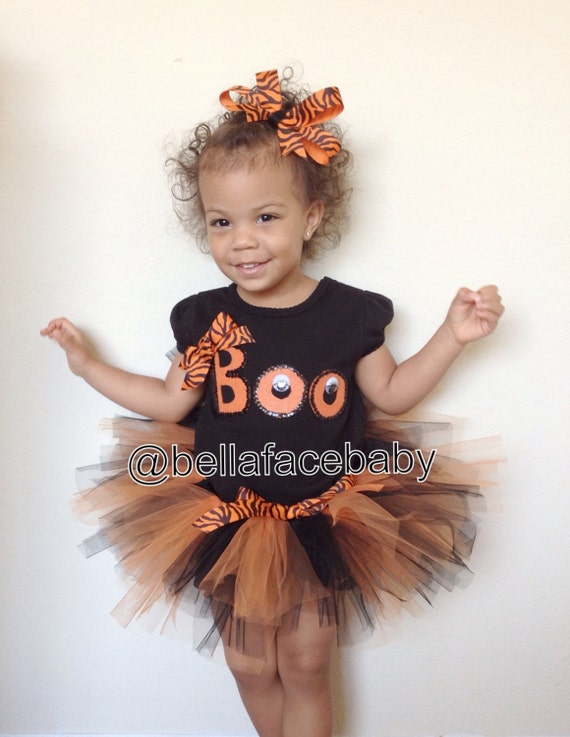Items similar to Girl's Halloween Outfit // Orange & Black Tutu on Etsy