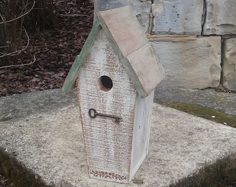 Key to My Heart Birdhouse with Weathered Light Green Roof