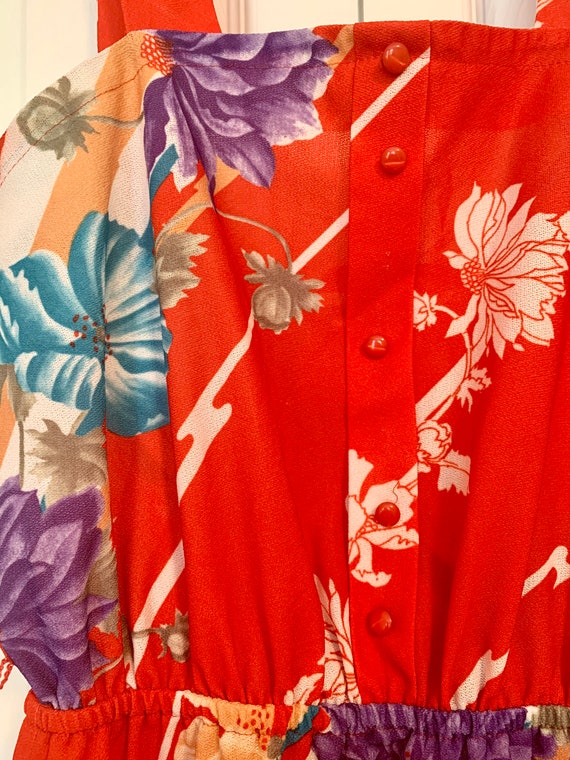 1970’s Red Tropical Print Dress - image 3