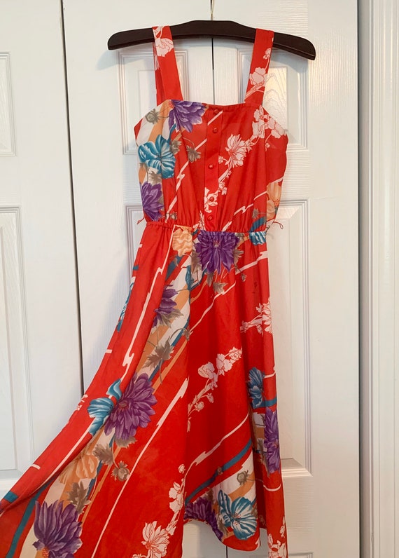 1970’s Red Tropical Print Dress - image 2